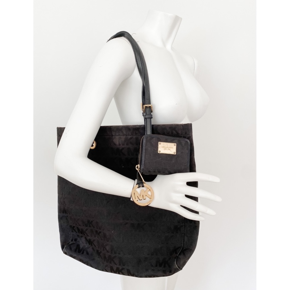 Michael Kors Tote + Matching Wallet